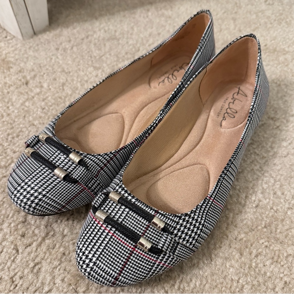 Plaid work flats